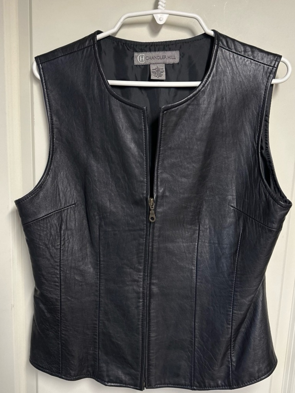 Chandler Hill Women's Black Leather Zip-Front Vest size l large